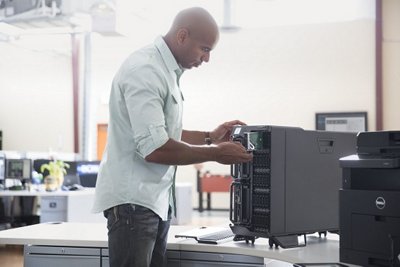 Boîtier PowerEdge VRTX : favorisez la réussite de votre entreprise avec un datacenter sous votre bureau Boîtier PowerEdge VRTX : favorisez la réussite de votre entreprise avec un datacenter sous votre bureau