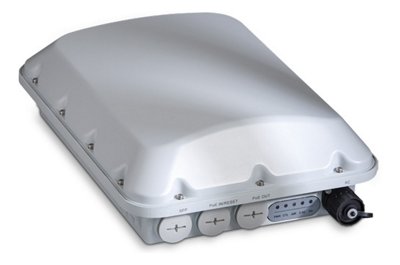 Une meilleure connectivité Wi-Fi en intérieur et en extérieur Une meilleure connectivité Wi-Fi en intérieur et en extérieur