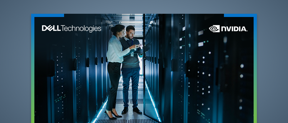 IT Technician and Server Engineer Discuss Settings of a Working Data Center