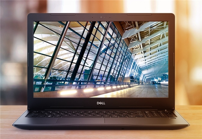 DELL Latitude 3590 第8世代i3搭載 - ノートPC