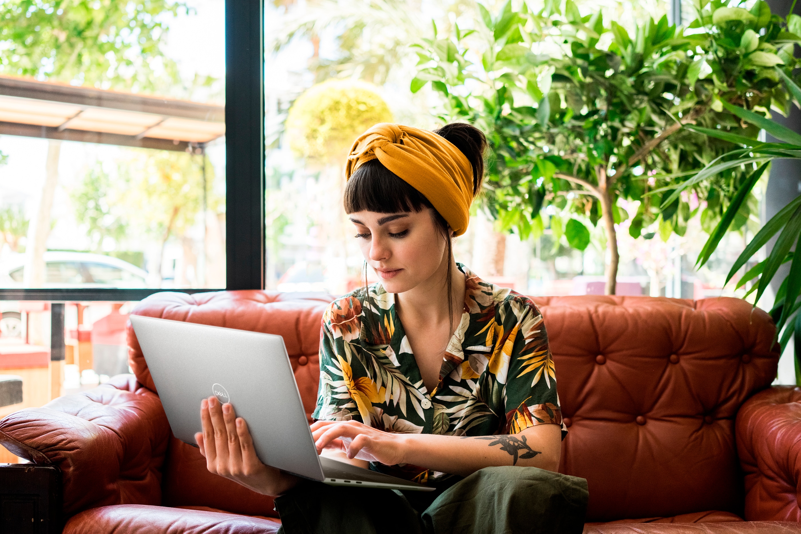 Small light laptop deals