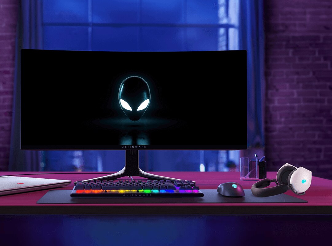 homepage alienware module site lifestyle banner featuring Alienware x16 Non-Touch Gaming Notebook in Home Setup