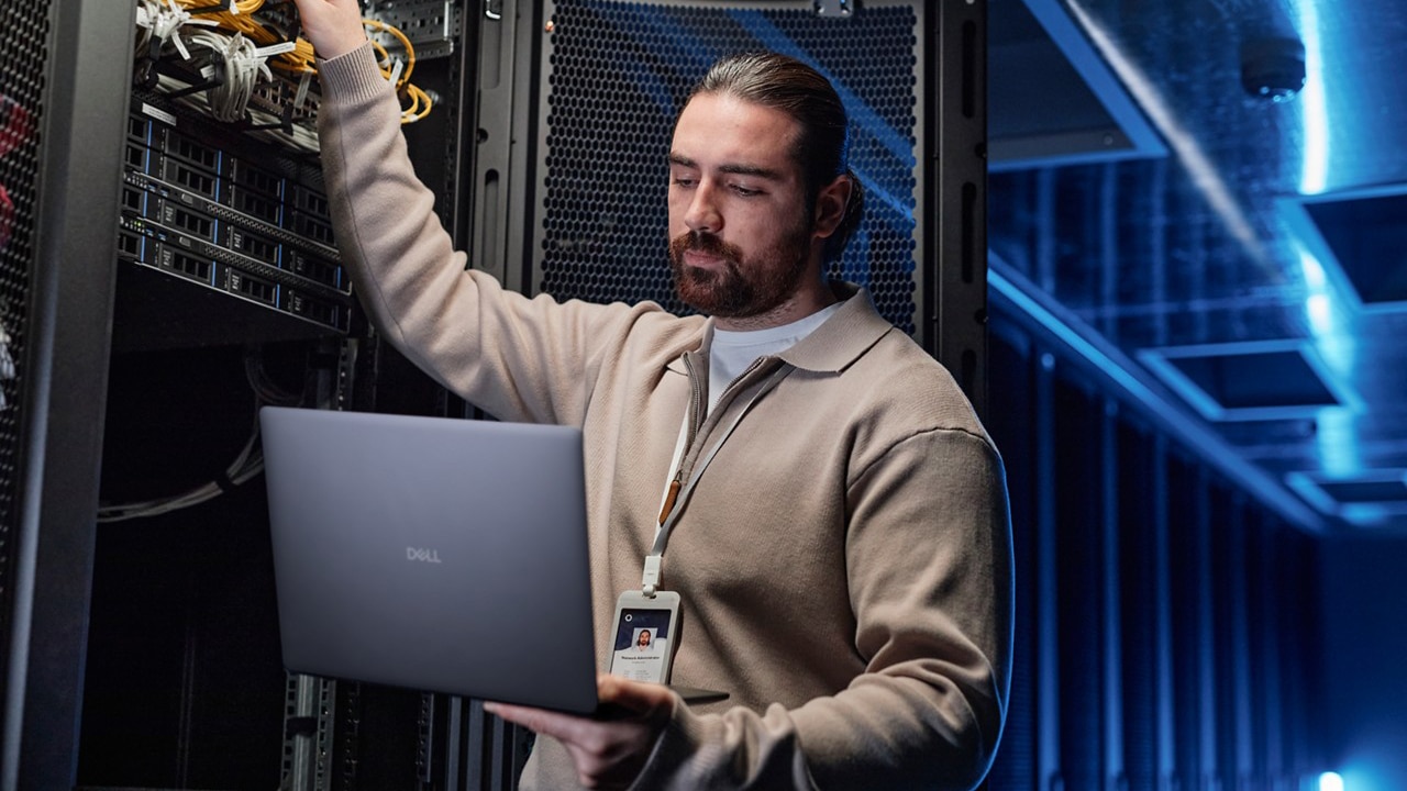 Engineer in Server Room - 1280 x 720