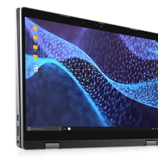 Kuva kannettavasta Dell Latitude 13 2-in-1 3330 -tietokoneesta, joka on avattu tabletiksi ja joka näyttää tuotenäytön.