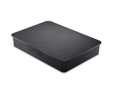 Dell XPS 13 9315 黑色包裝 (內含筆記型電腦) 的圖片。