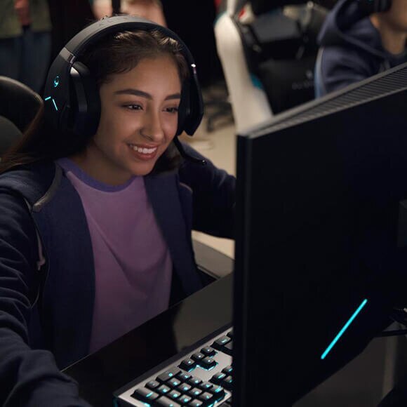 👑 High Elo Girls @ in development! on X: 🎮 GAMERS RISE UP 😤 High Elo  Girls will be at #LudoNarraCon TODAY at 2PM Pacific Time! Experience  esports GLORY and watch us