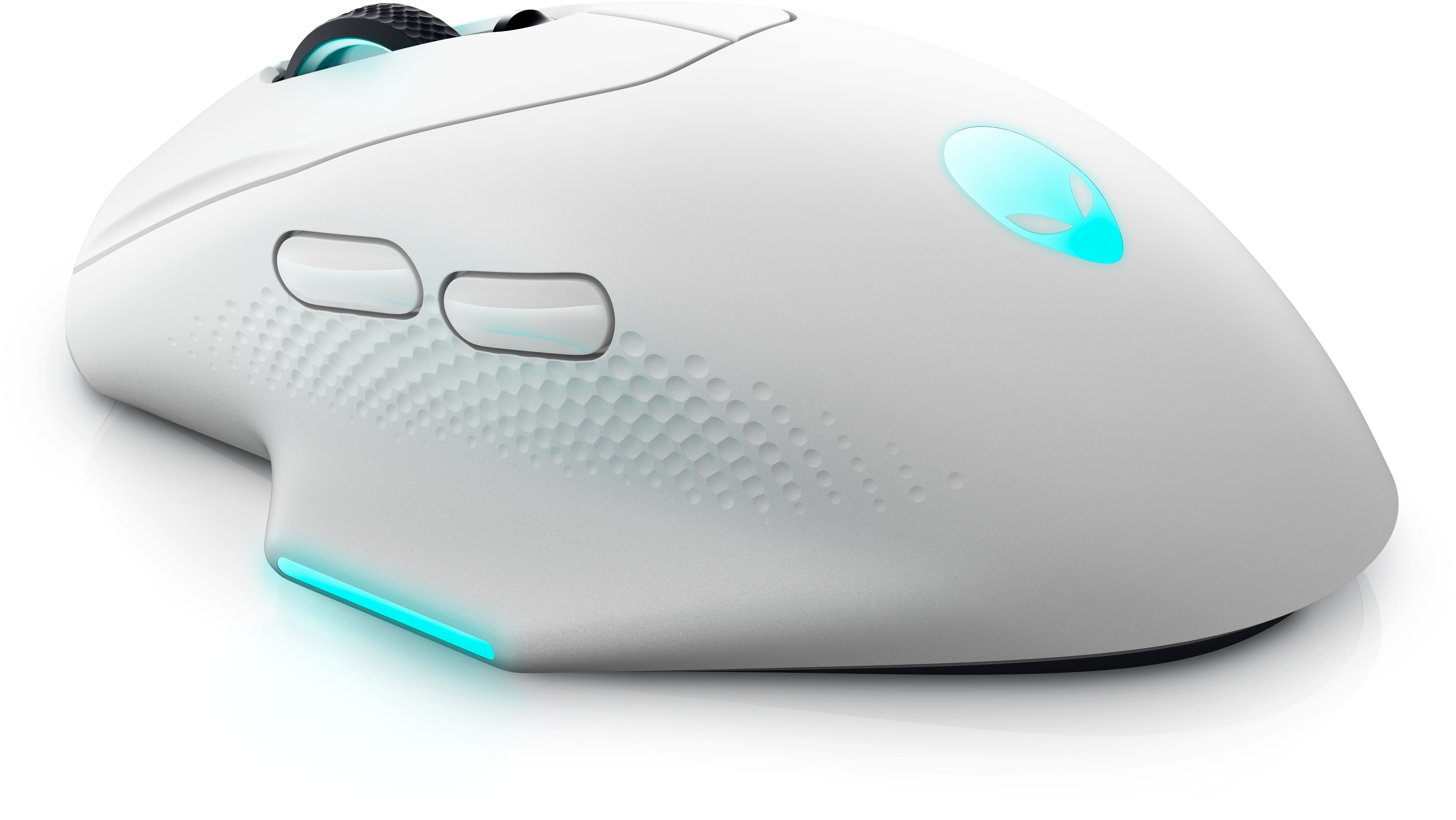 View left-facing Alienware AW620M