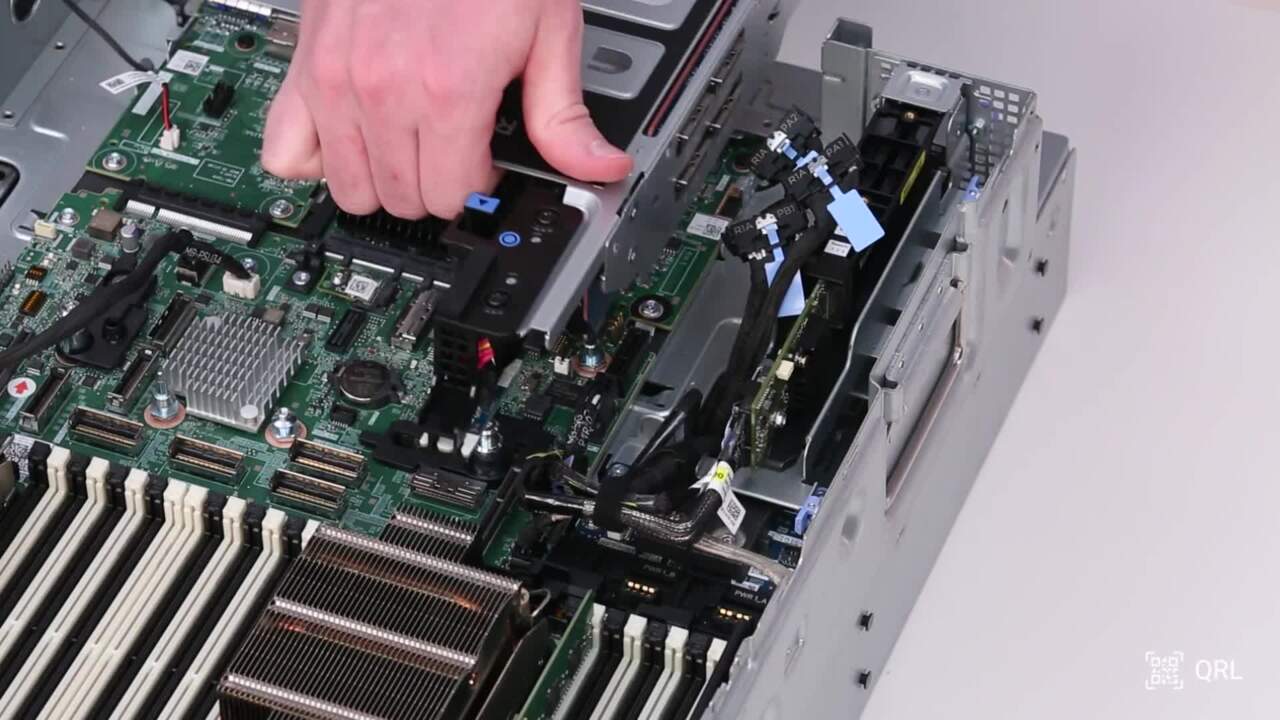 How to Replace OCP Card for PowerEdge XE8640