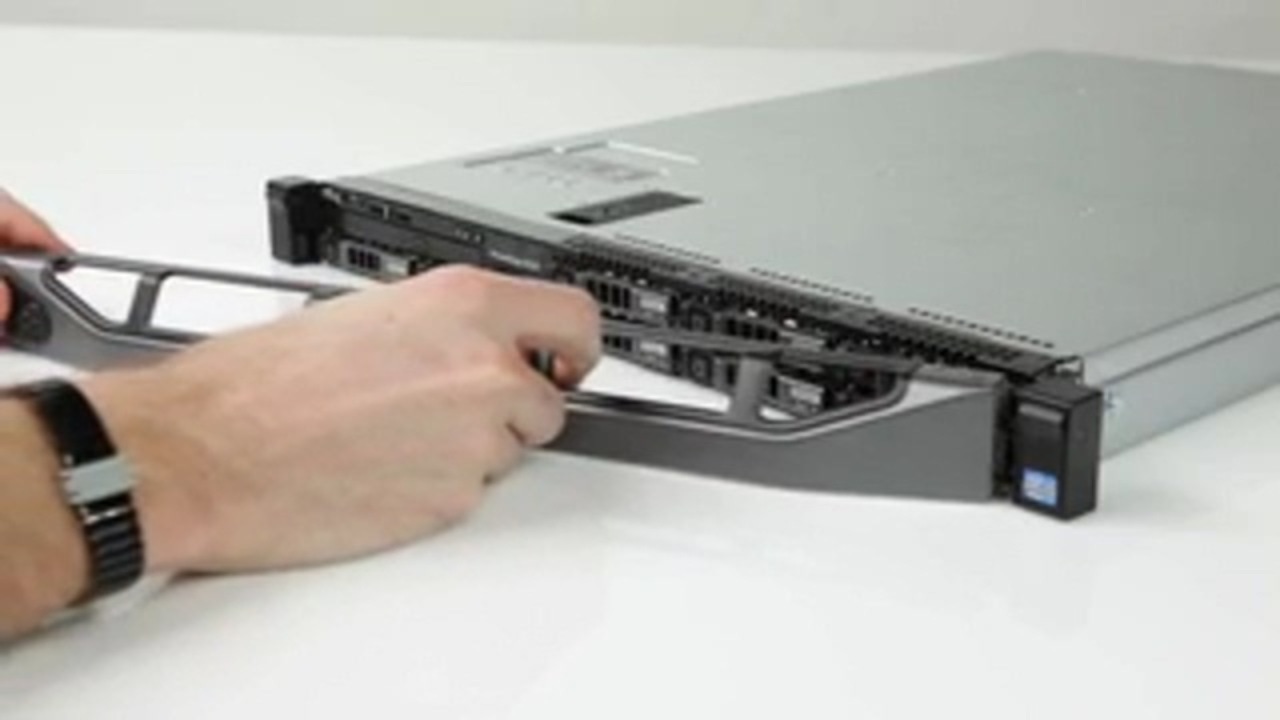 How to Replace the Front Bezel on PowerEdge R320
