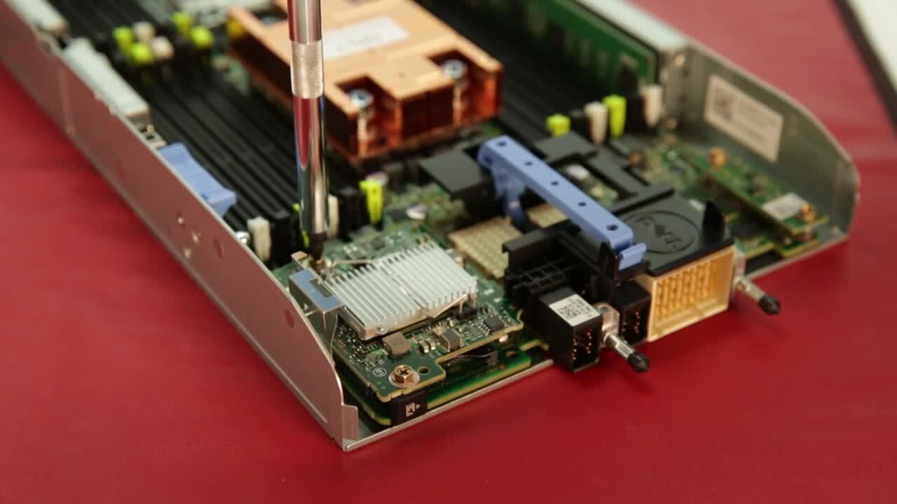 PowerEdge M630용 네트워크 도터 카드를 교체하는 방법