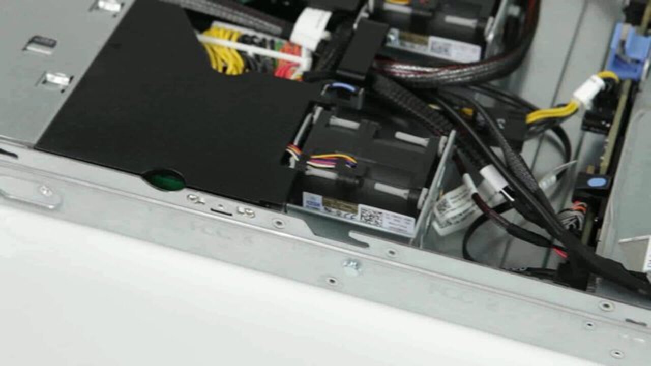 How to Replace the Optical Drive on PowerEdge R420