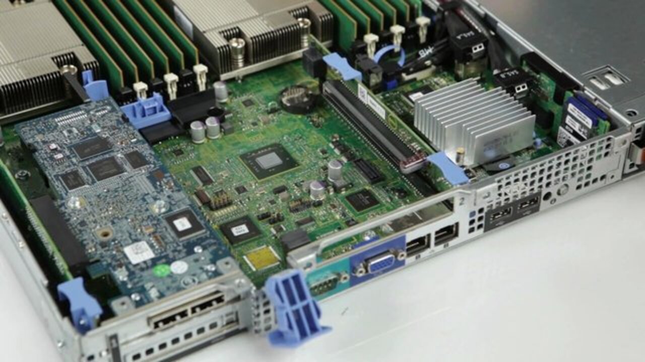 How to Replace a PCI Riser for PowerEdge R420