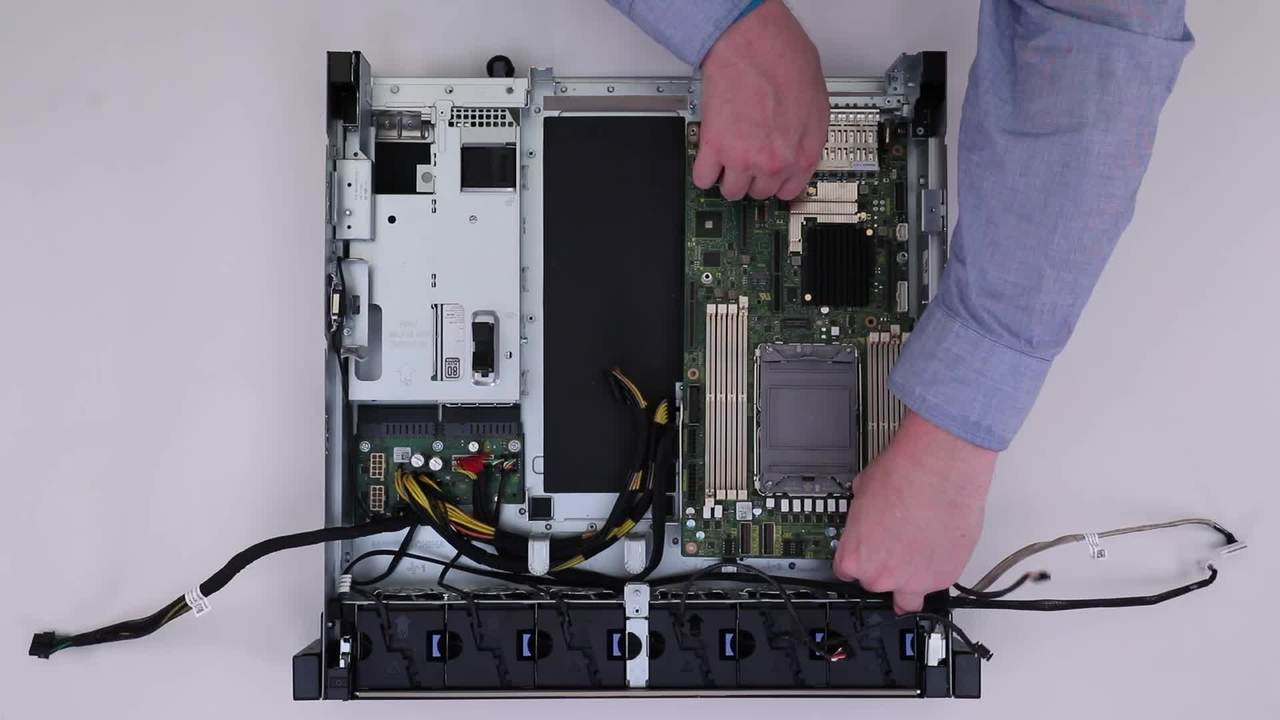 Retrait et installation de la carte système sur un serveur PowerEdge XR12