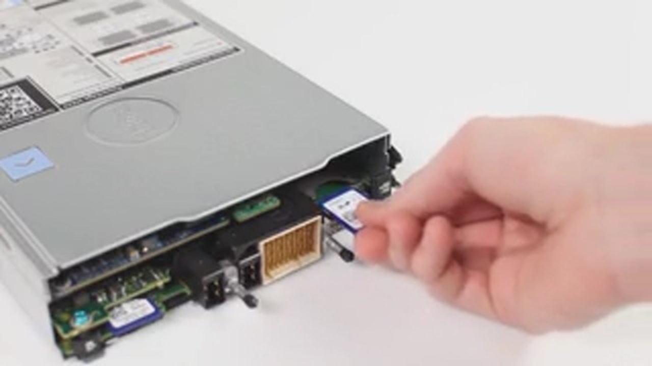 How to Replace the SD Card on PowerEdge M620