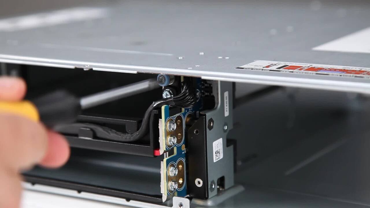 How to Replace PDU for PowerEdge XR4000r