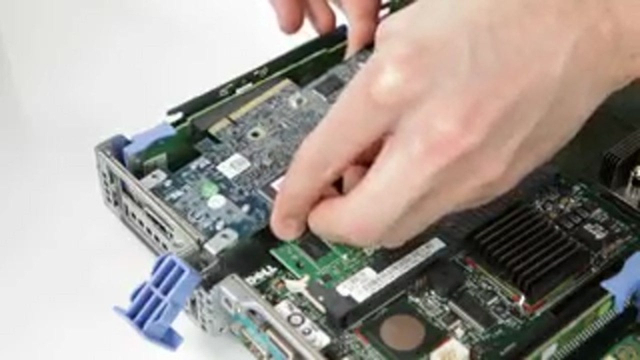 How to Replace the PCI Card on PowerEdge R320