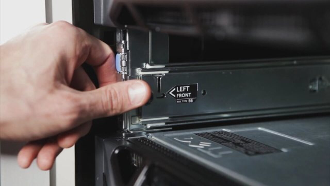 How to Install a Rack for PowerEdge R820