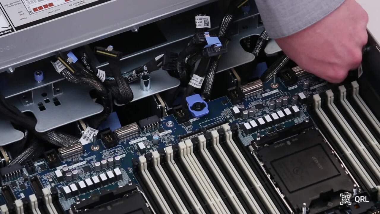 Remplacement de la carte système pour PowerEdge XE9680