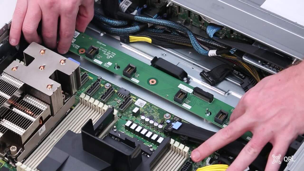 How to Replace Fan Board for PowerEdge HS5620