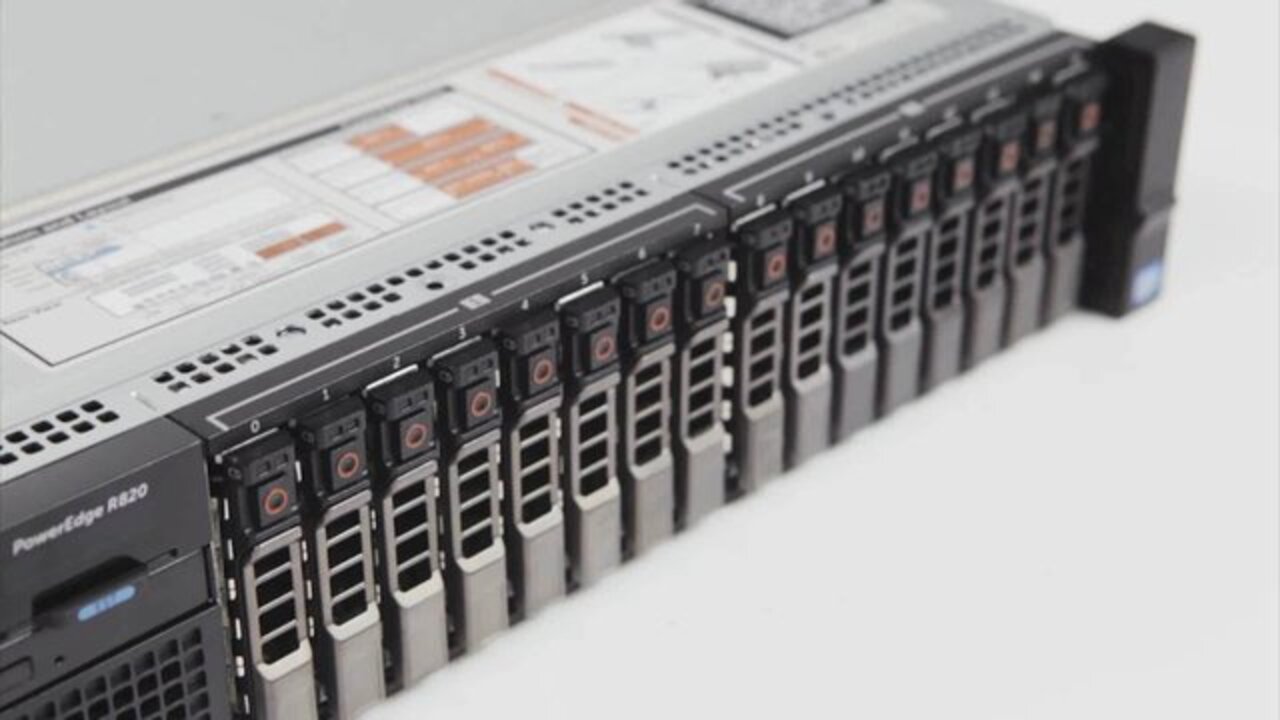 How to Replace Hard Drive on a PowerEdge R820